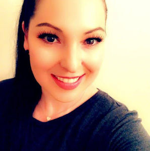 Meet your Posher, Lidia